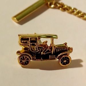 Model T Automobile Ford Gold Tone with Buttonhole Chain Lapel Hat Tie Pin